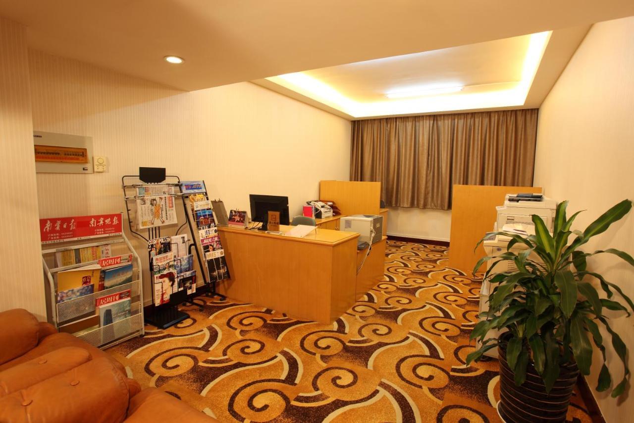 Ming Yuan Hotel Nanning Exteriör bild